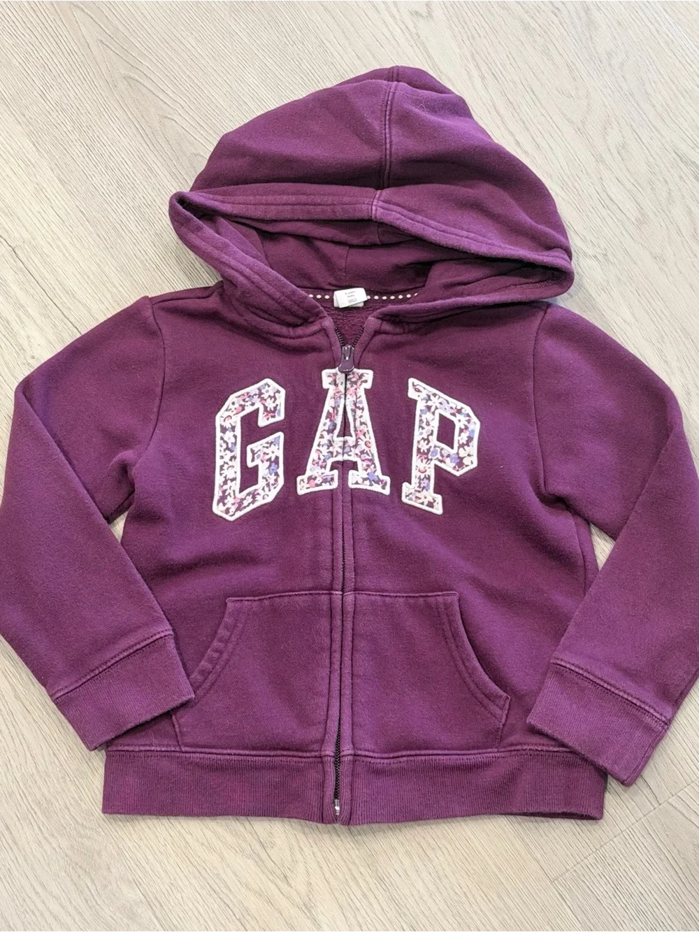 Lot of 2 GAP Kids Green Sweatshirt & Purple Zip Hoodie (5)